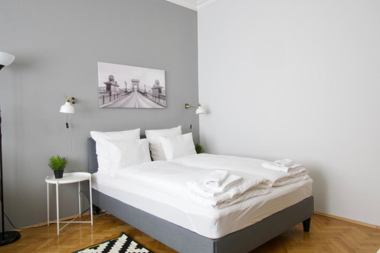 Standard Apartment By Hi5 - Asboth 15 Boedapest Buitenkant foto